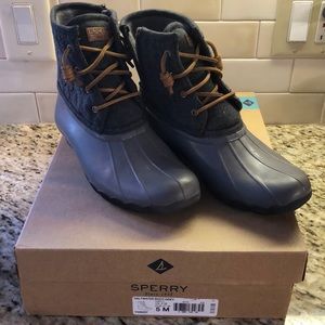 Sperry boots
